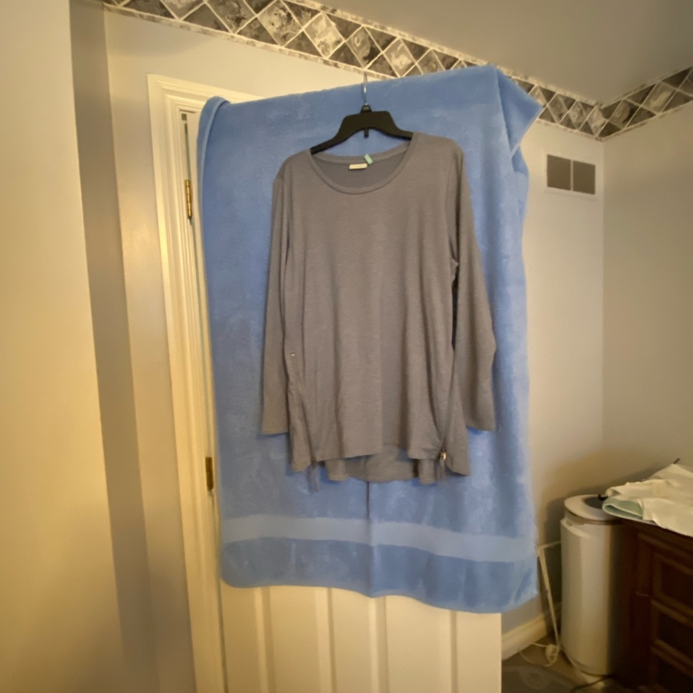 Never worn - Picture 2 of 7